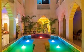 Jyoti Mahal - An Award Winning Royal Heritage Hotel - Close To Connaught Place